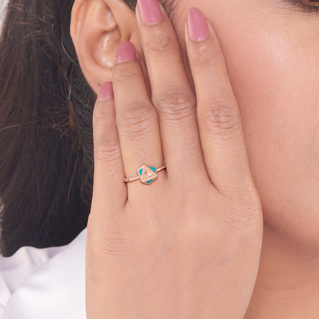 Shine Trace Gold Ring for Her