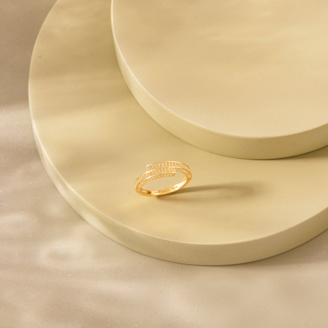 Flux Band Gold Ring for Her