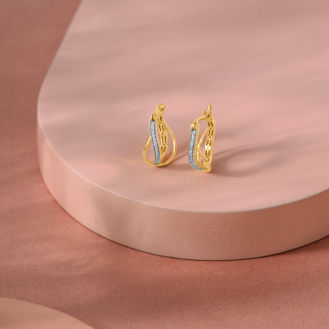 Spakling Bars Studs Gold Earring