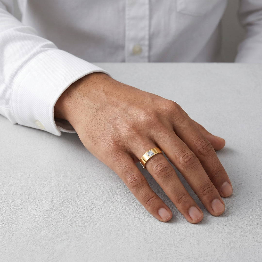 Gentleman’s Mark Men's Gold Ring