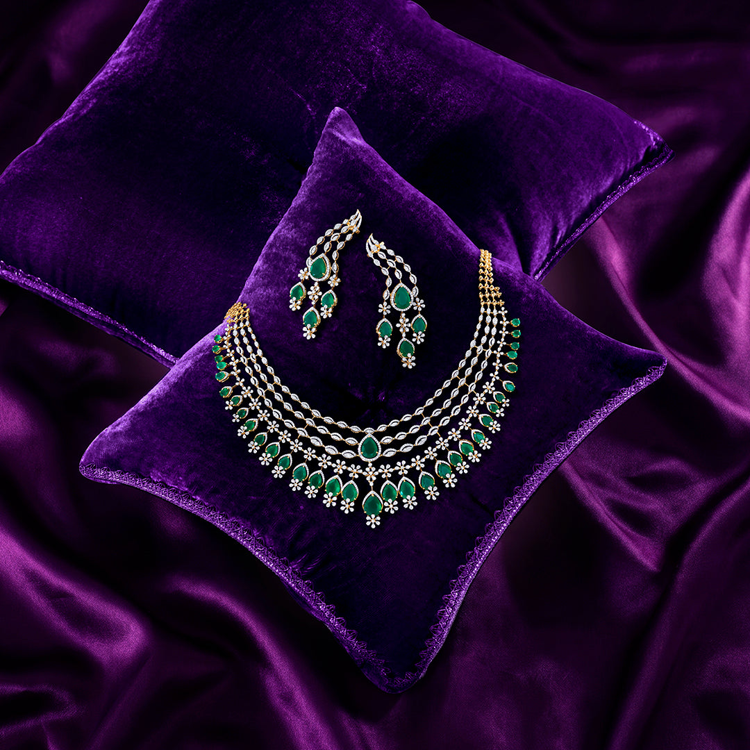 Samragyi Pratha Diamond Necklace