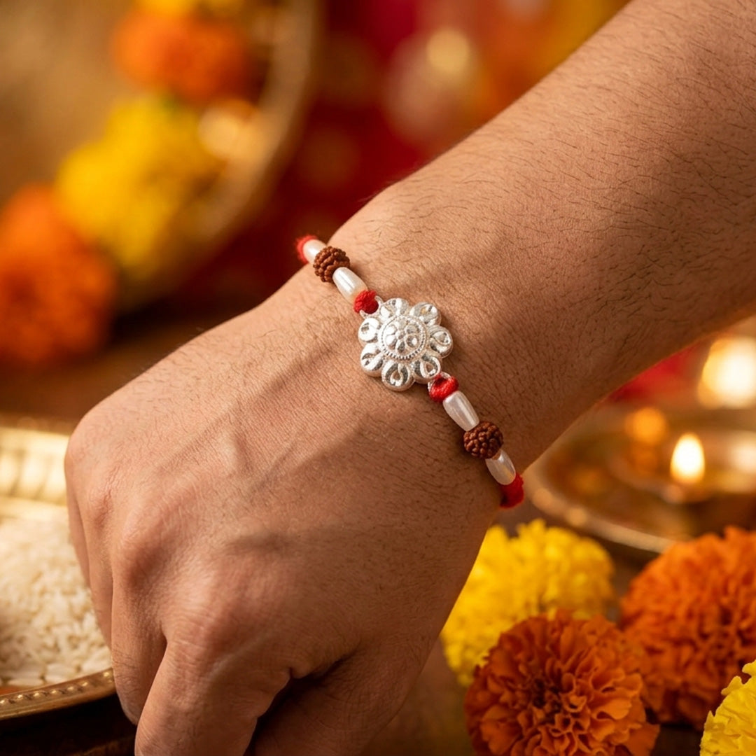 PNG Jewellers Shield Silver Rakhi For Men's