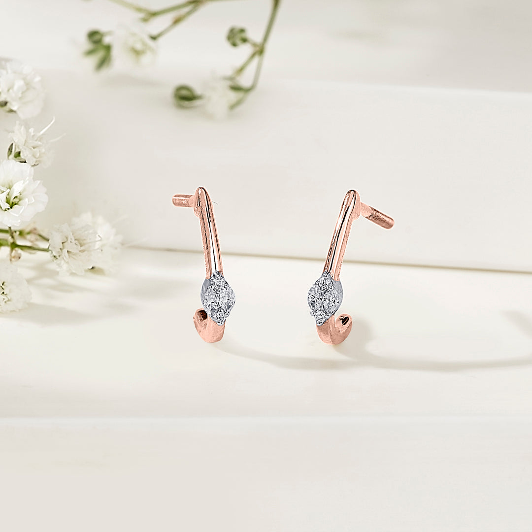 Serene Swirl Gold Stud Diamond Earring for Women