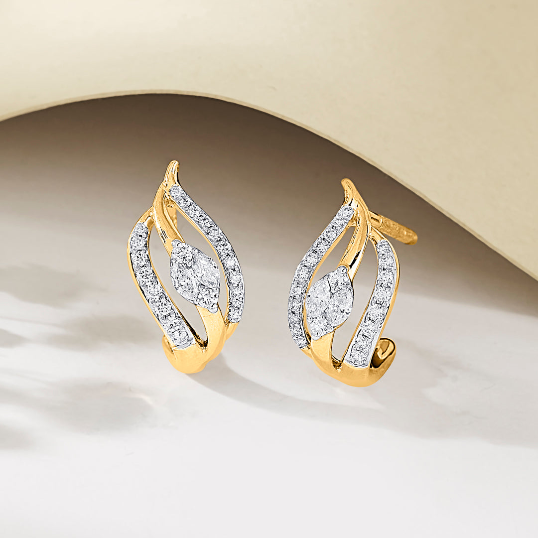 radiant waves yellow gold stud earring for woman