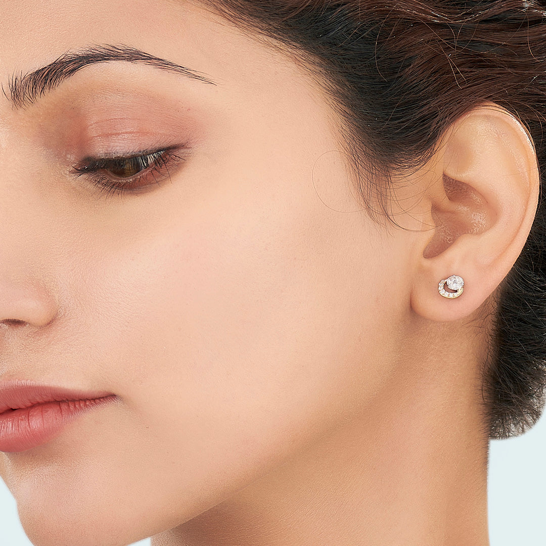 Golden Whirl Yellow Gold Stud Earring for Women