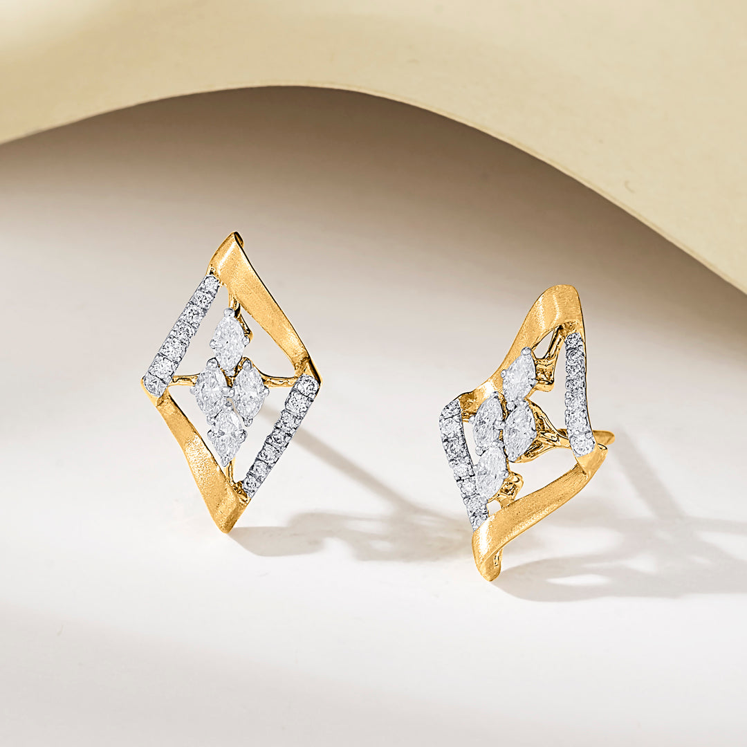 Starlit Window Gold Stud Diamond Earring for Women