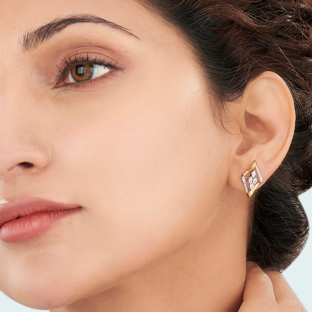Starlit Window Gold Stud Diamond Earring for Women