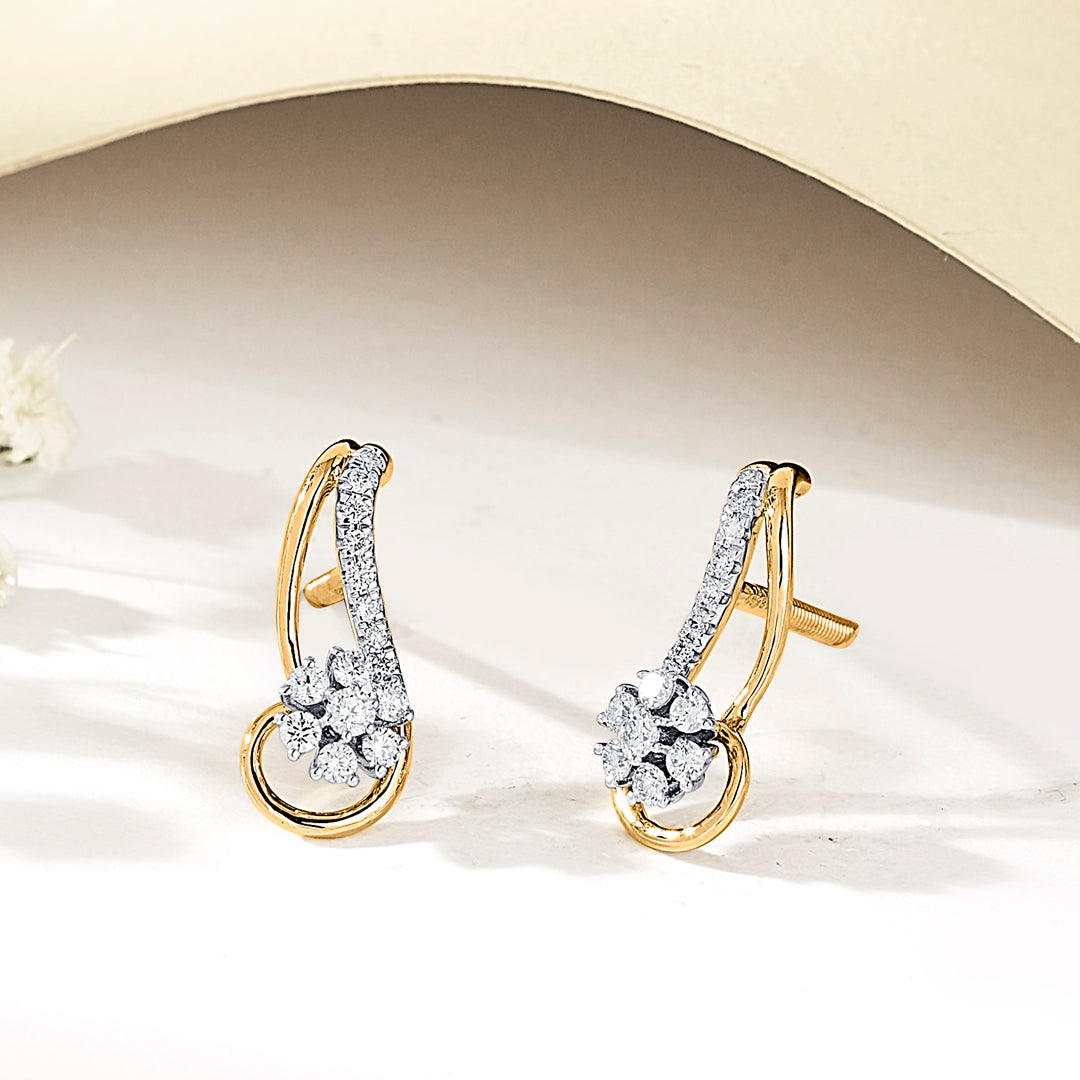 Curvy Bloom Gold Stud Diamond Earring for Women