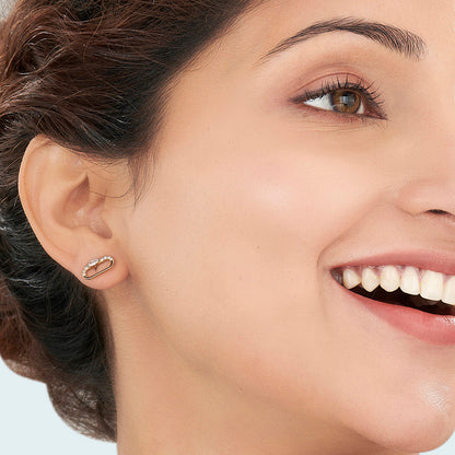 Ovalith Spark Gold Stud Diamond Earring