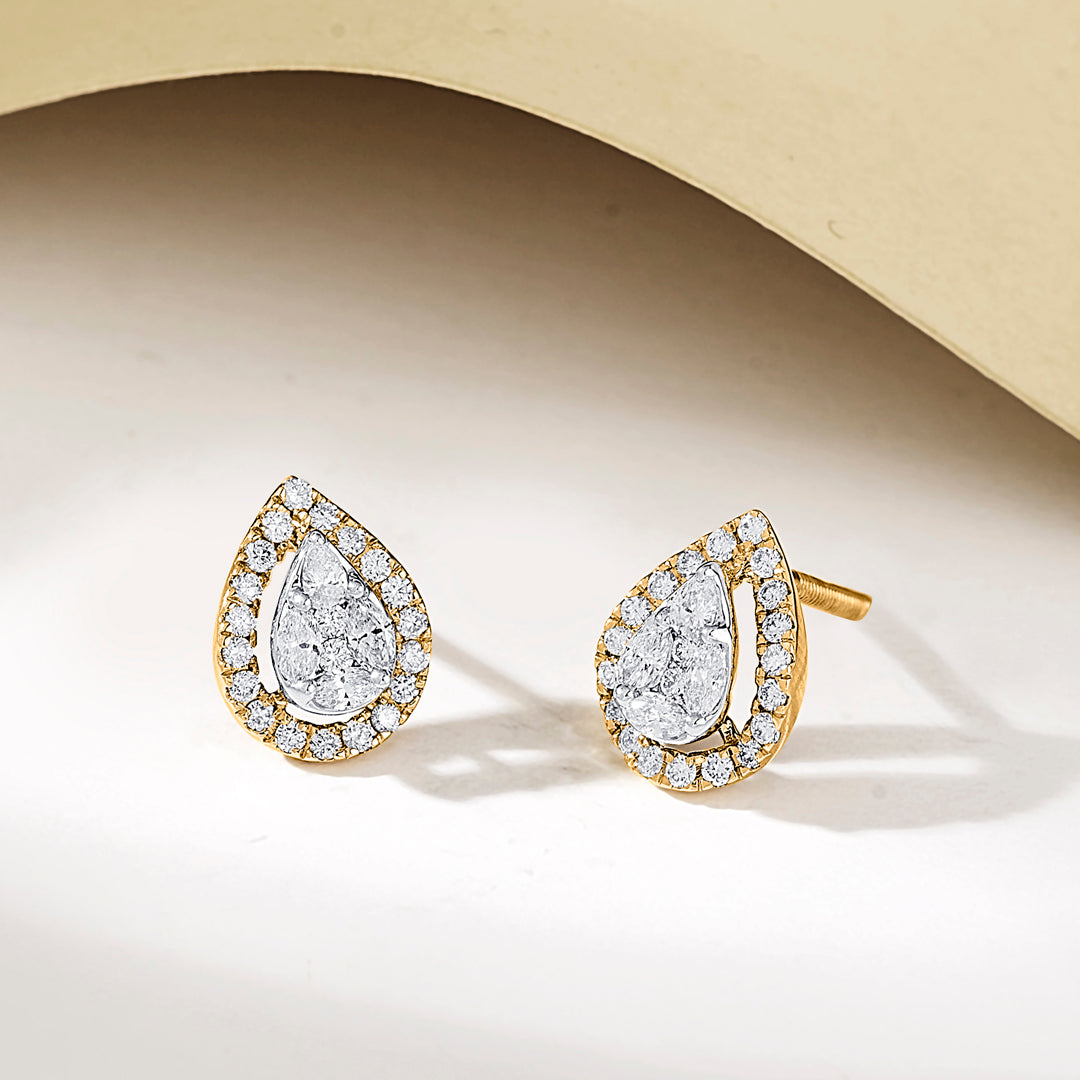 Twinkling Dewdrop Gold Stud Diamond Earring for Women