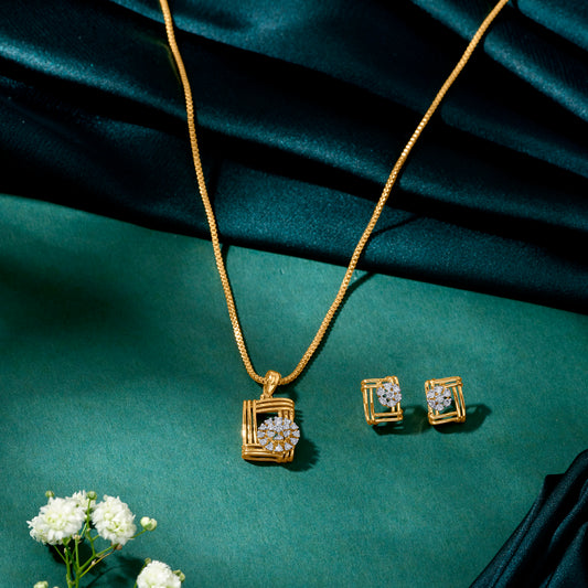 Lattice Glow Gold & Diamond Pendant Set For Women
