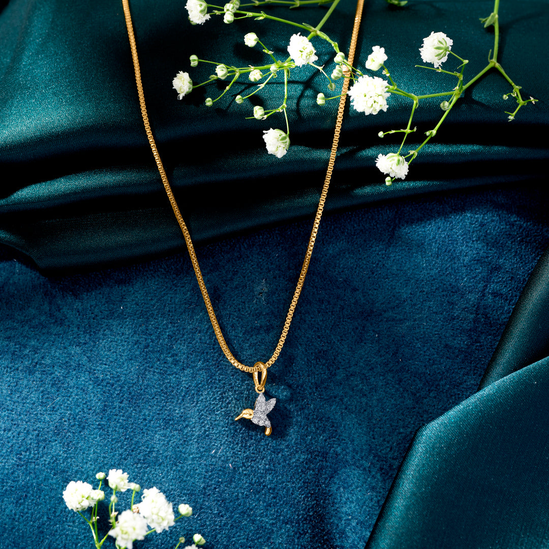 Bird Charm Classic Gold and Diamond Pendant for Women