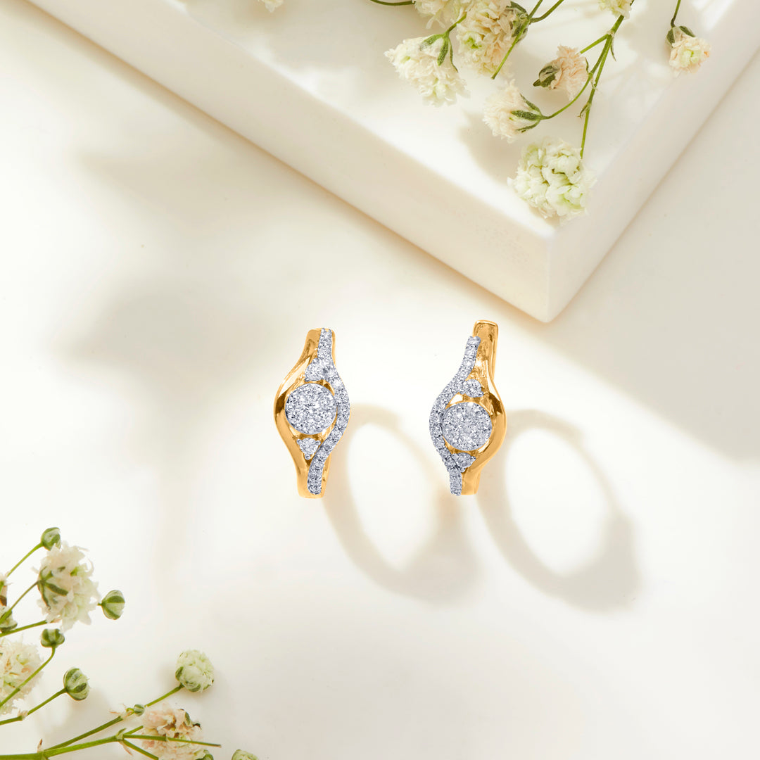 Clyra Arc Gold & Diamond Earring