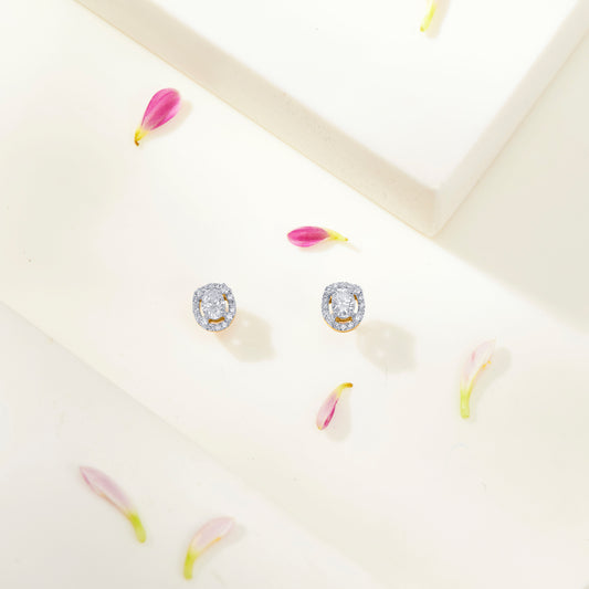 Dot Delight Gold Stud Earring For Woman