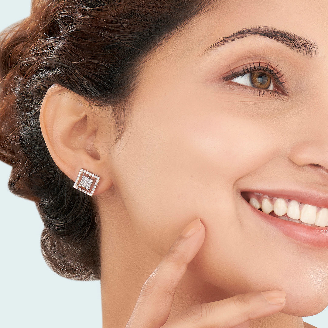 Buy Crystal Edge Gold Diamond Stud Earring For Woman Online at